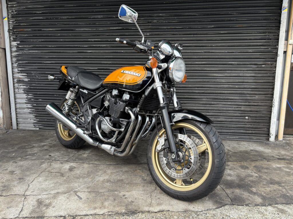 中古車　ゼファーχ 2006年式【美車】人気のイエローボール｜整備渡し・2年車検付き！